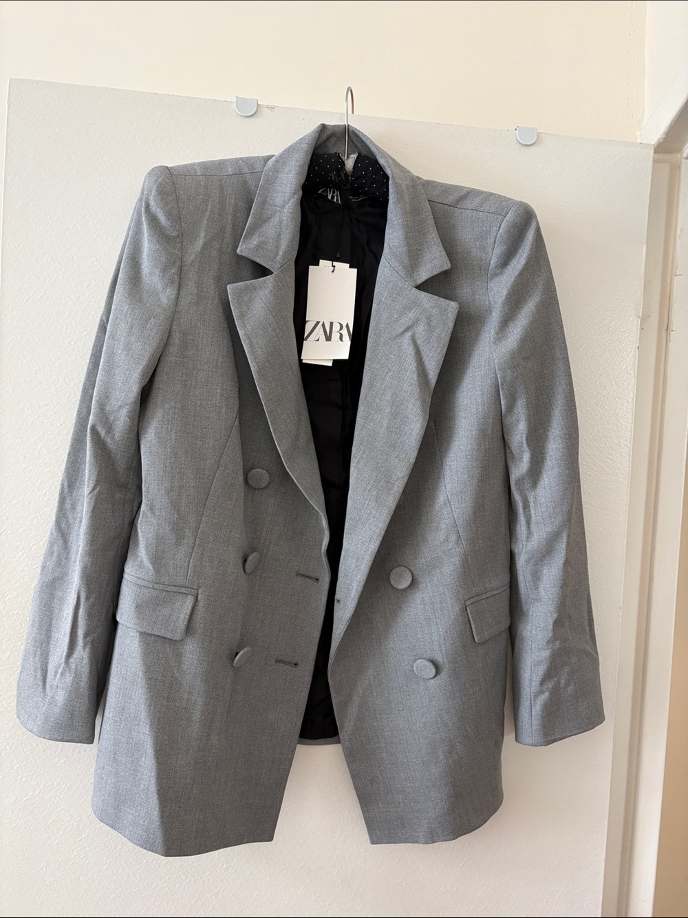 Zara Light Gray Double-Breasted Tailored Blazer